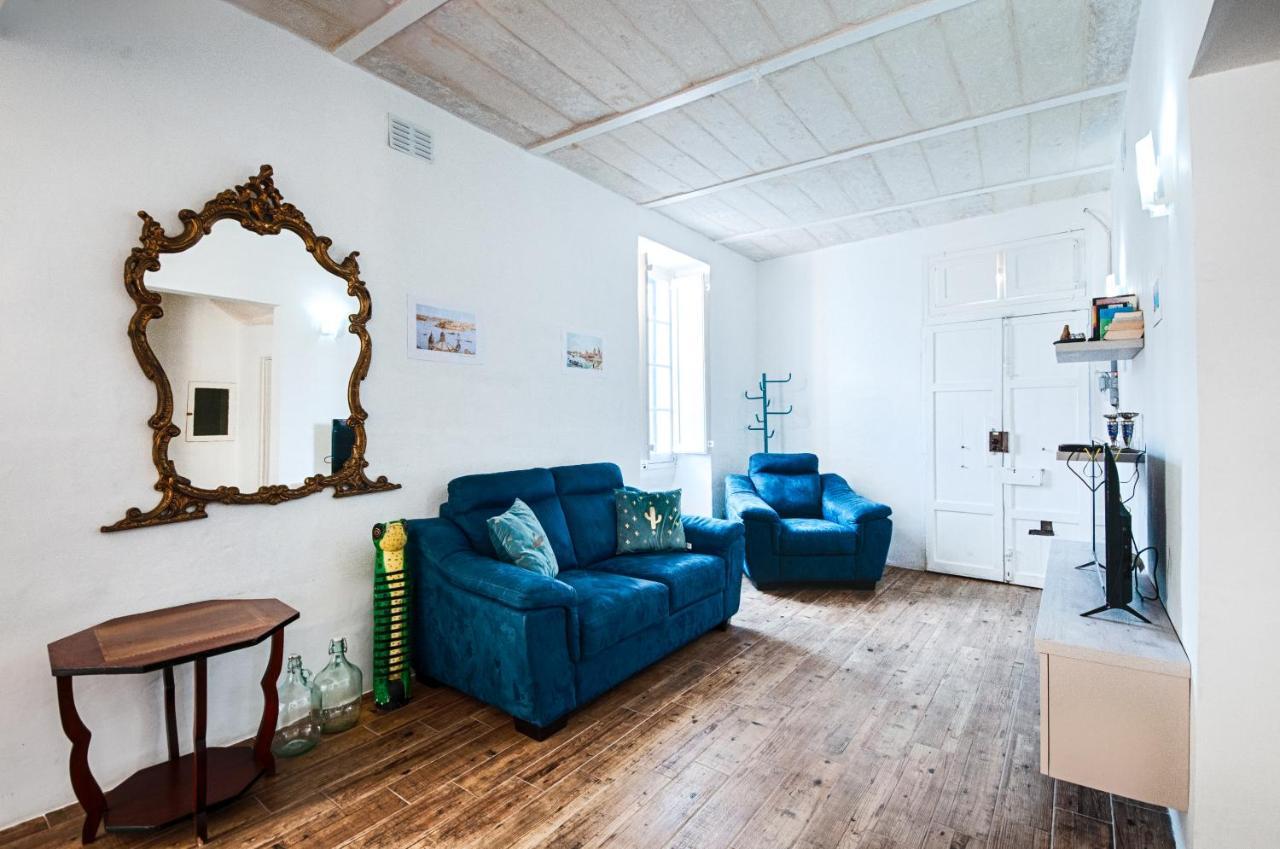 Kalkara Cosy 2 Bedroom Maisonette Luaran gambar