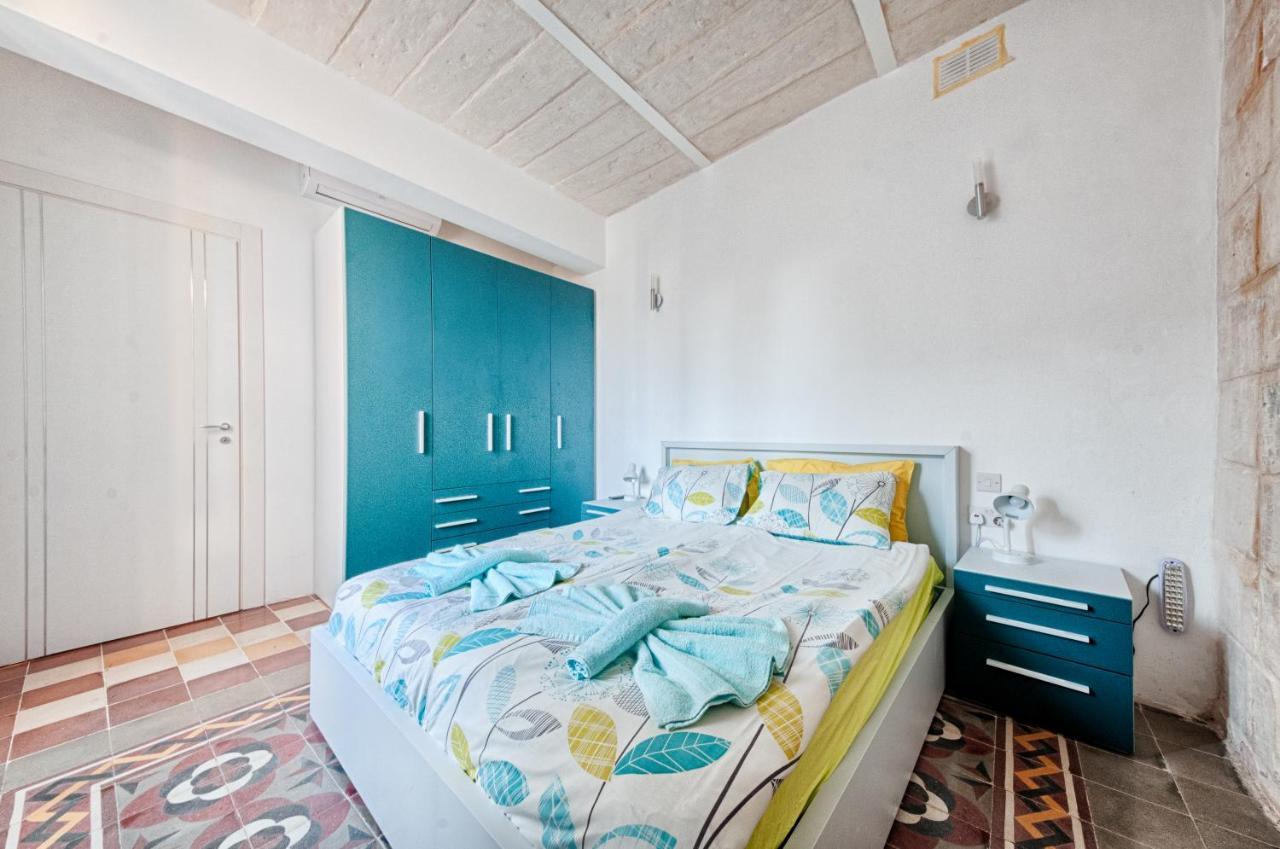Kalkara Cosy 2 Bedroom Maisonette Luaran gambar
