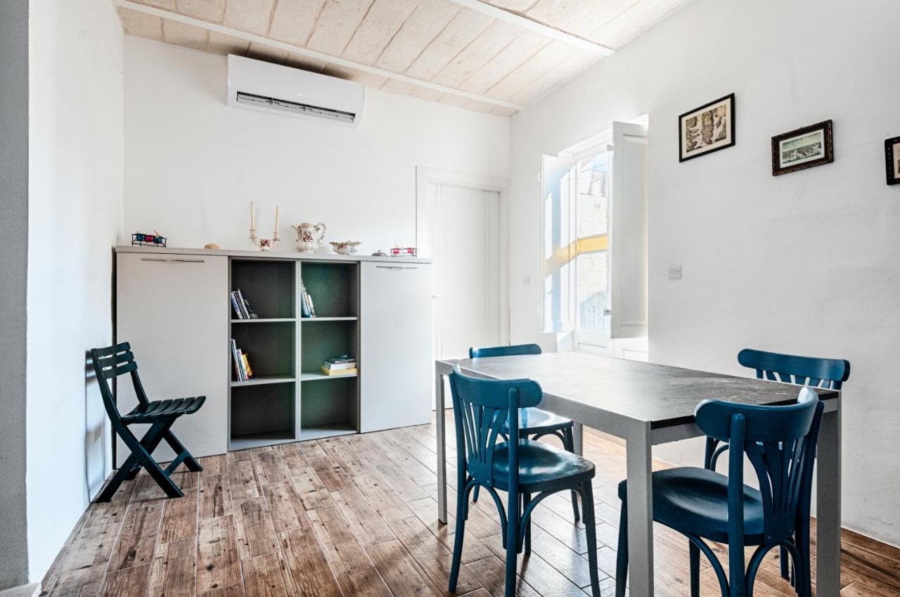 Kalkara Cosy 2 Bedroom Maisonette Luaran gambar