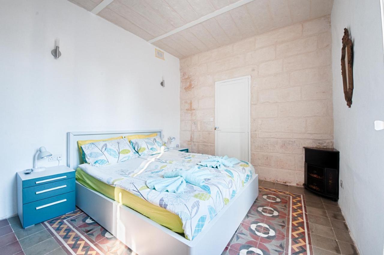 Kalkara Cosy 2 Bedroom Maisonette Luaran gambar